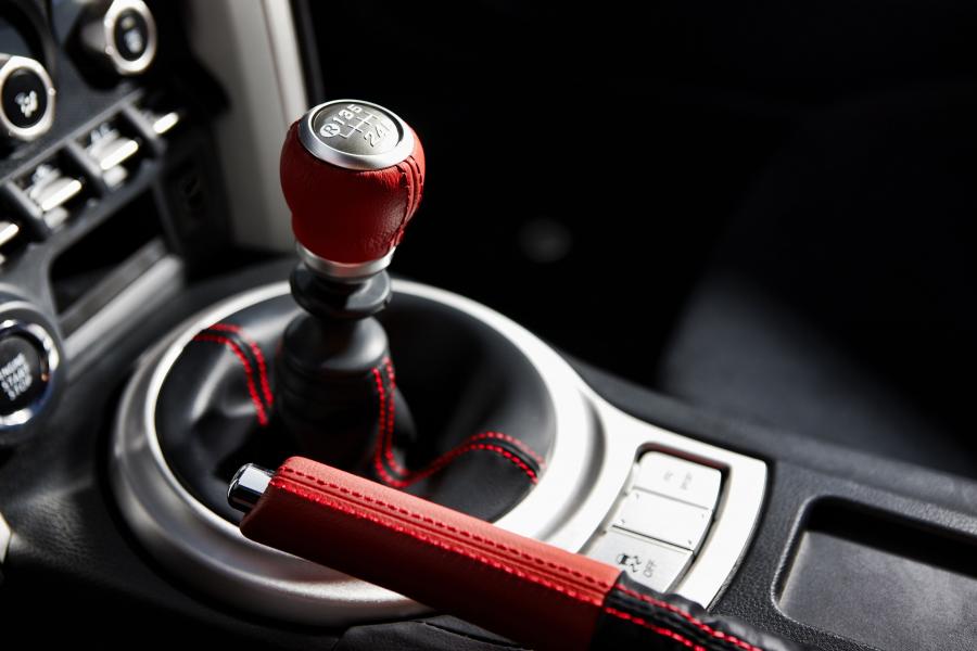  Toyota GT 86 2012 года  (фото 26 из 106)